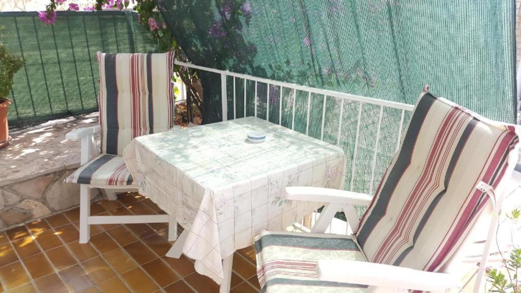 Apartment Bajuti Primošten المظهر الخارجي الصورة